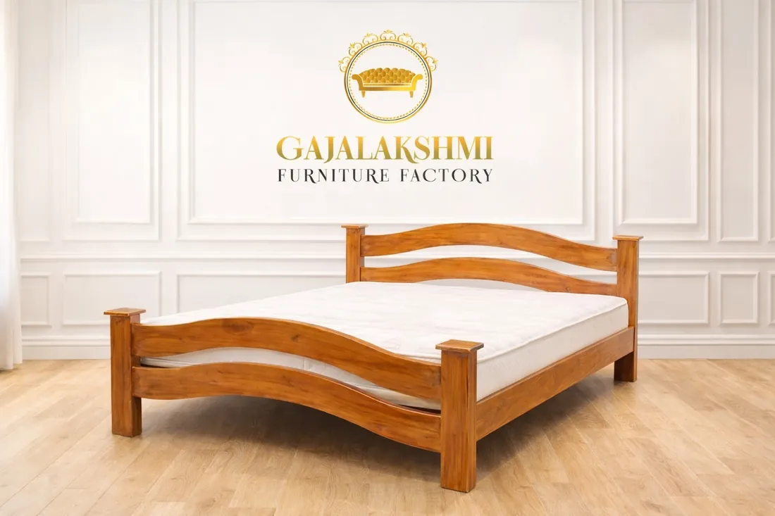 Curved Teak Cot